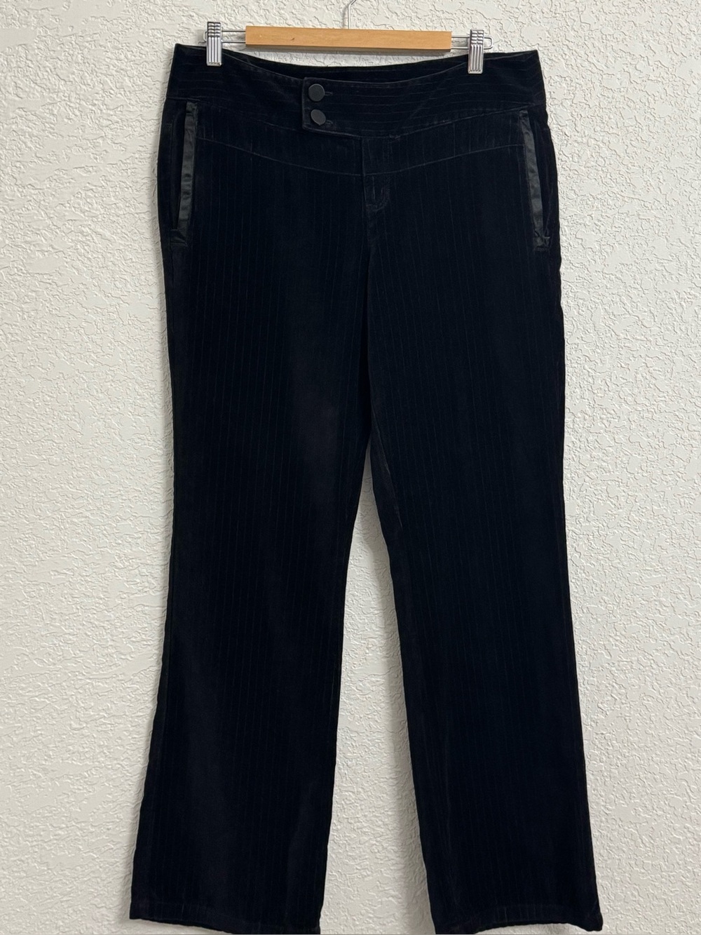 DKNY Black Pinstripe Velvet Trousers 100% Cotton Pants Satin Trim 34W 32 inseam
